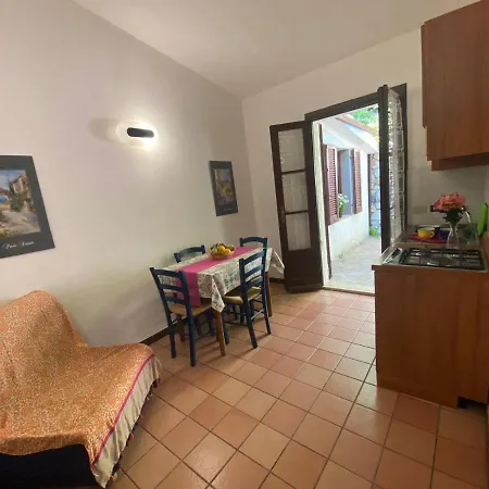 Appartamento Beautiful Bilo For 2 Or 3 Pax Closed To The Innamorata *